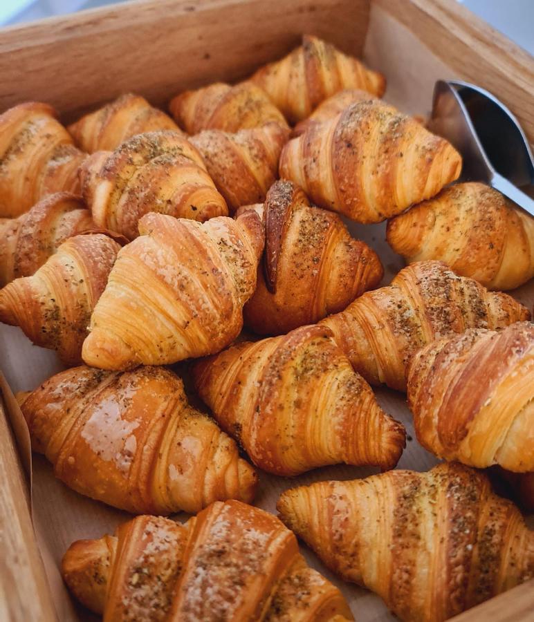 Royal M Al Aqah Beach Resort By Gewan Екстер'єр фото Croissants