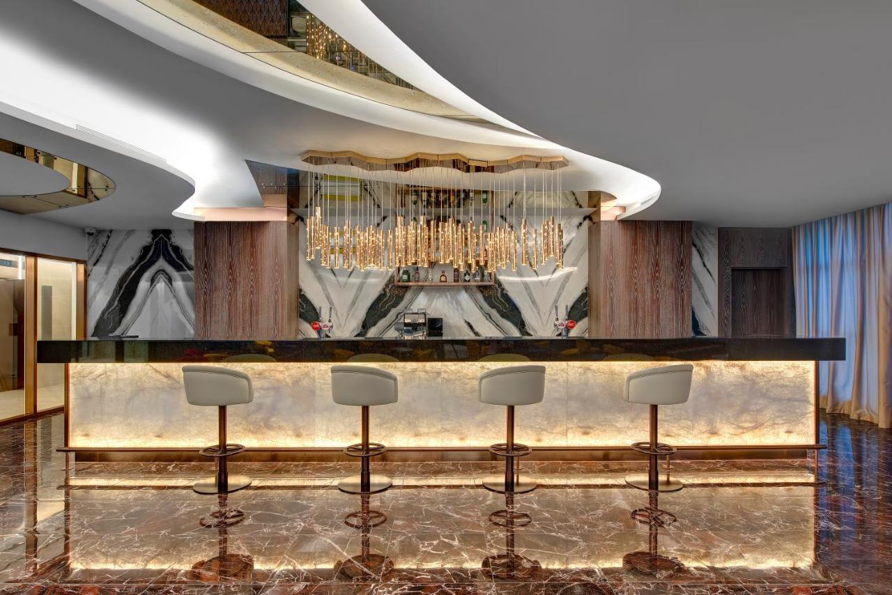 Royal M Al Aqah Beach Resort By Gewan Екстер'єр фото The bar at the 101 lounge