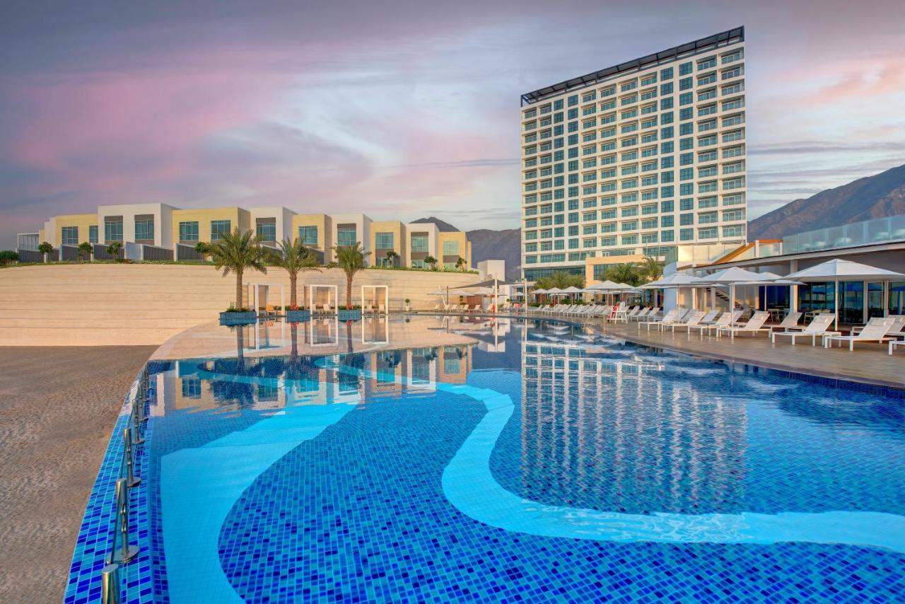 Royal M Al Aqah Beach Resort By Gewan Екстер'єр фото The hotel's swimming pool